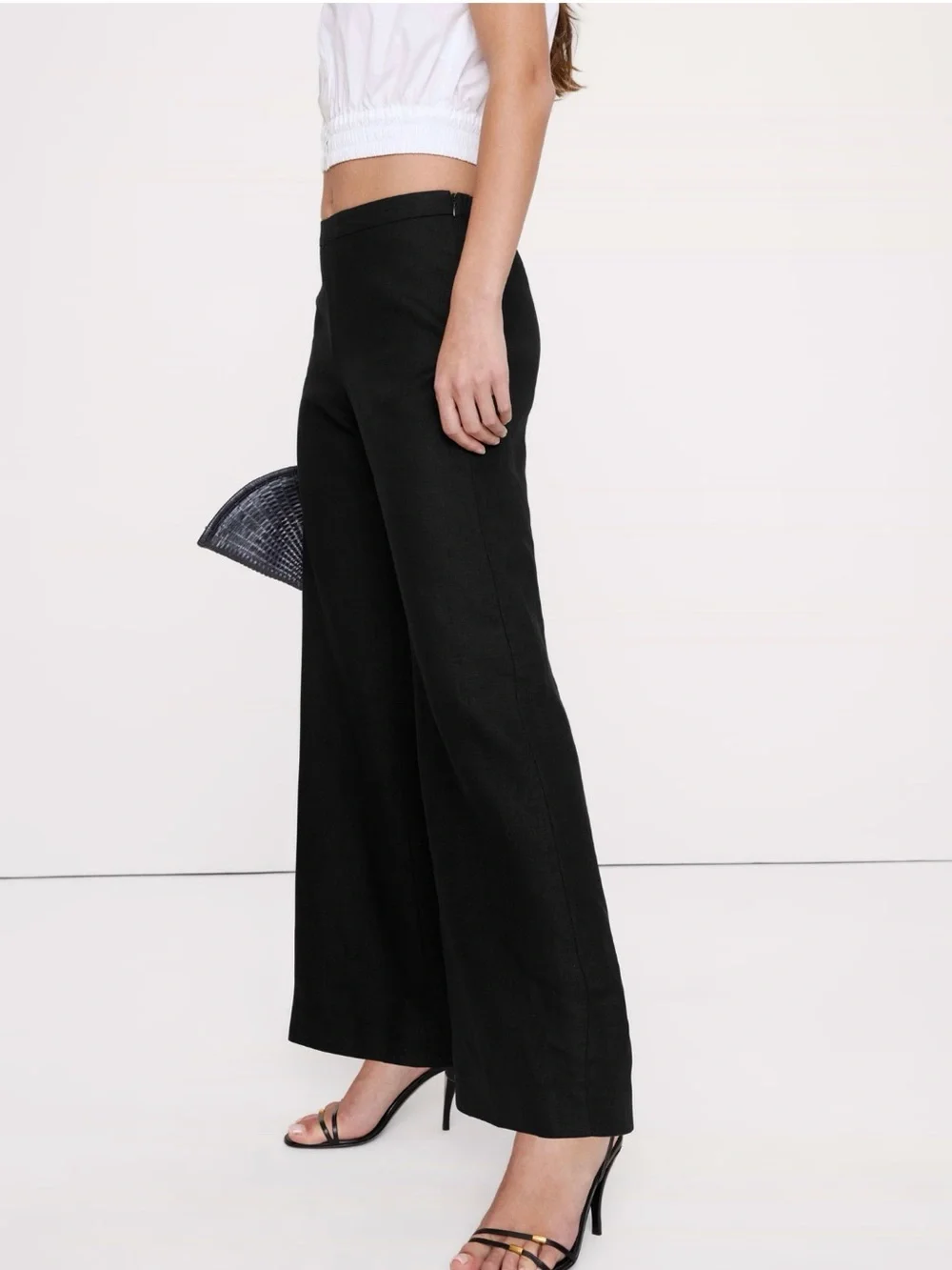 Banana Republic Mid Rise Kick Flare Linen Ankle Pant  2 Petite . Black